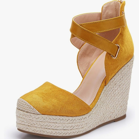 Pie Pie Buy Shoes - Yellow Sueded Women's Wedges Size 8.5